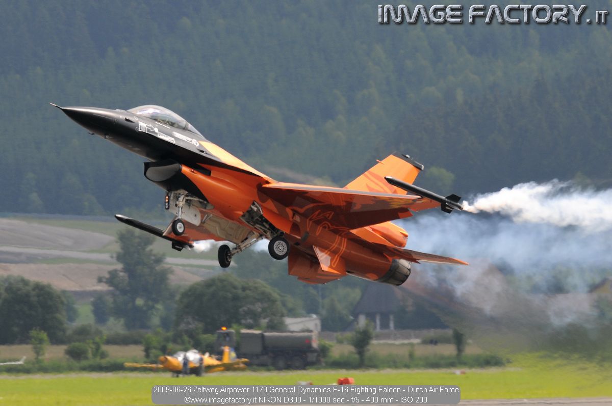 2009-06-26 Zeltweg Airpower 1179 General Dynamics F-16 Fighting Falcon - Dutch Air Force